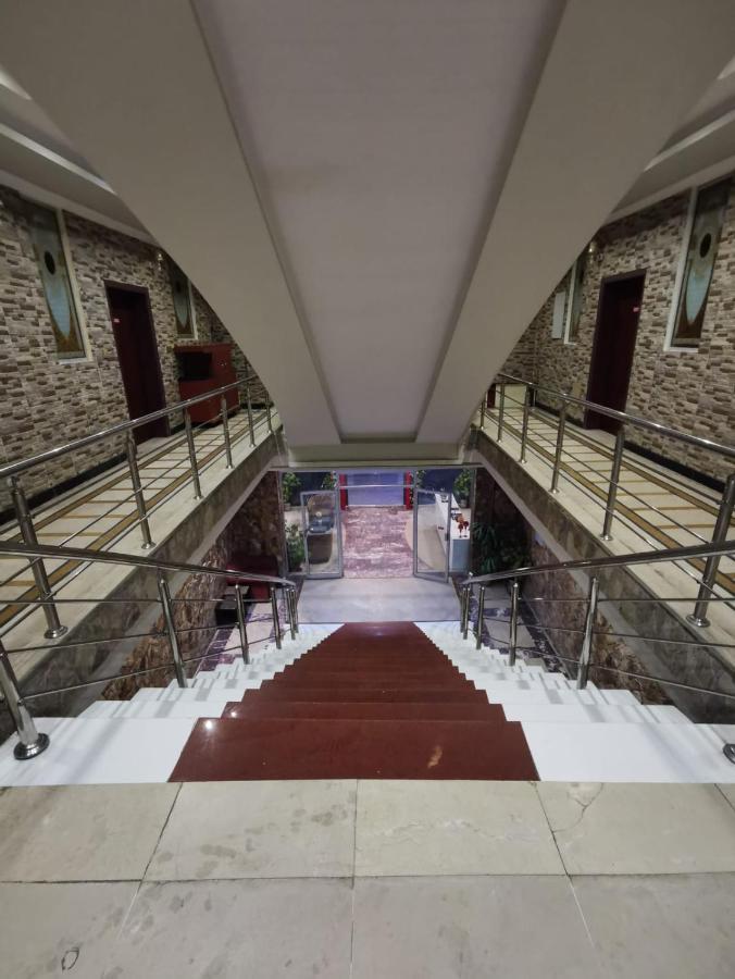 Hotel Triple One Abbottabad Exteriér fotografie